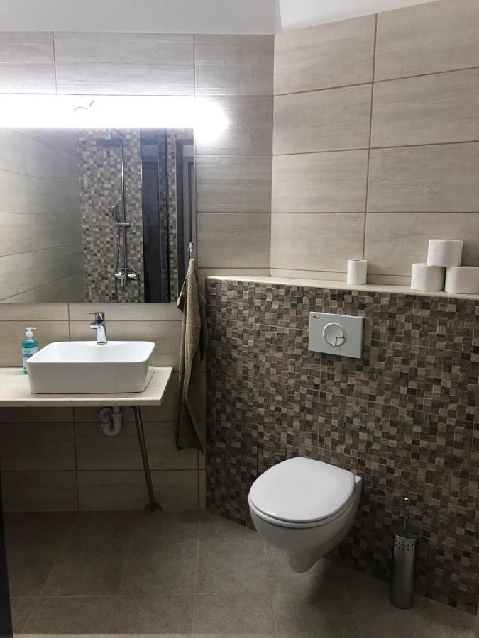 Studio Apartmani Paola Rijeka Ngoại thất bức ảnh