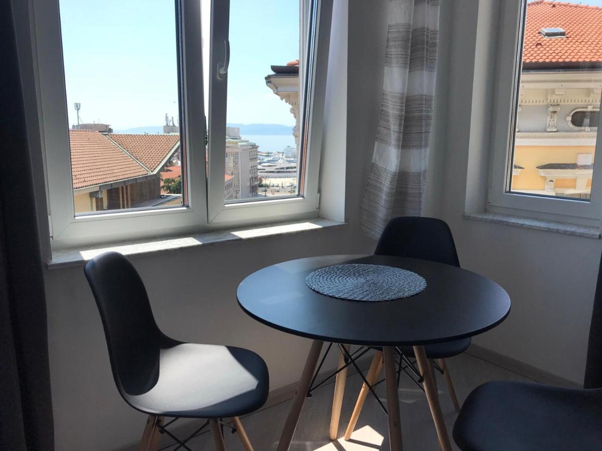 Studio Apartmani Paola Rijeka Ngoại thất bức ảnh