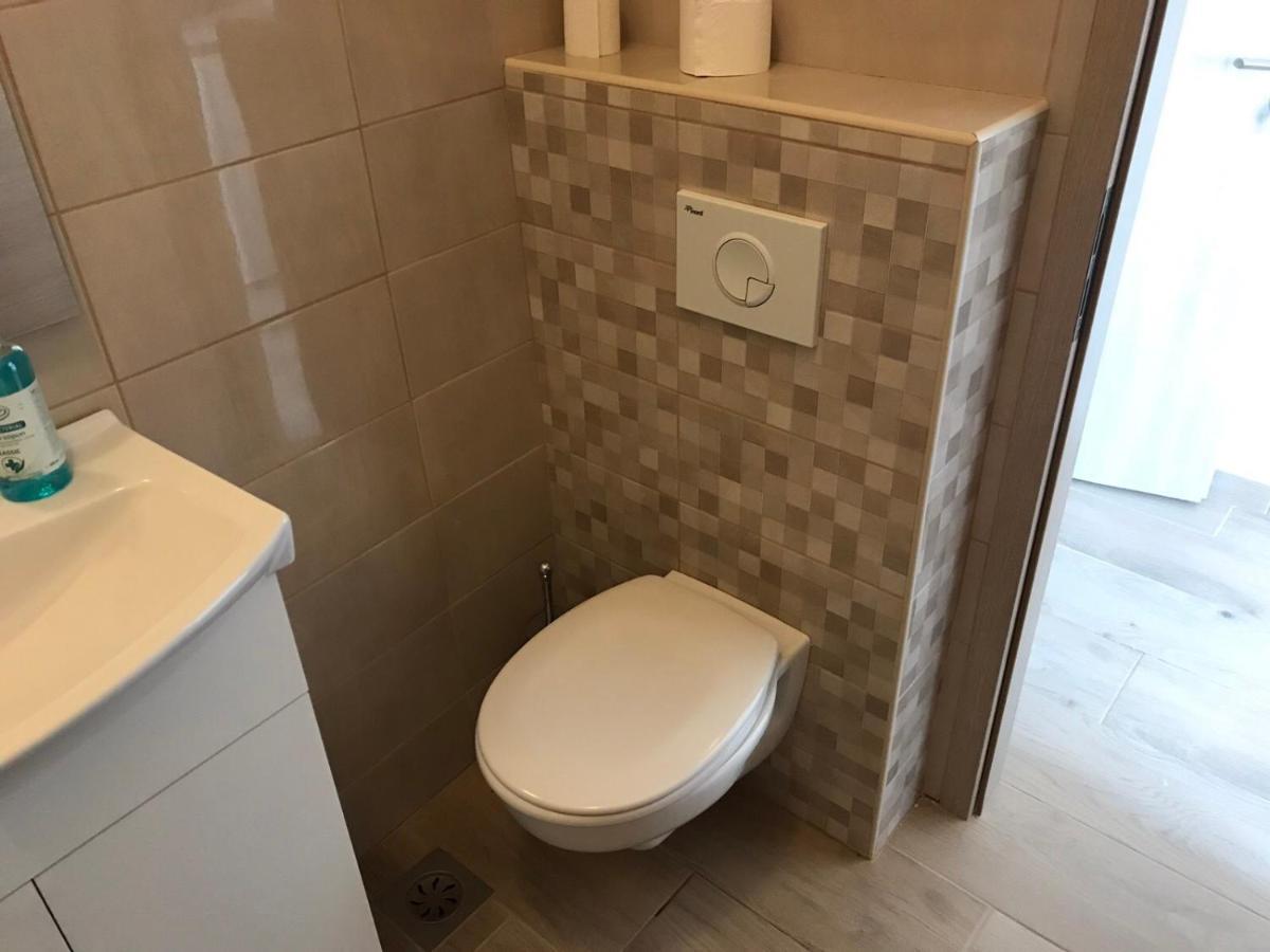 Studio Apartmani Paola Rijeka Ngoại thất bức ảnh