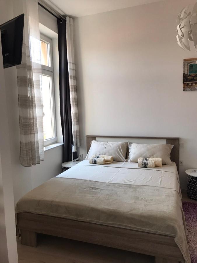 Studio Apartmani Paola Rijeka Ngoại thất bức ảnh
