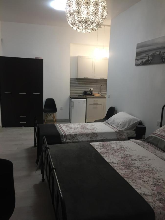 Studio Apartmani Paola Rijeka Ngoại thất bức ảnh